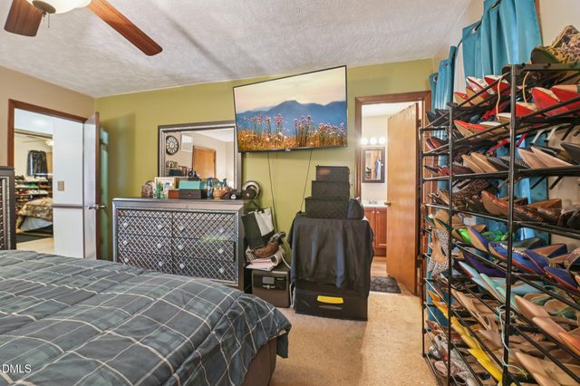 2958 Peacock Street, Hope Mills, NC 28348