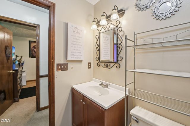 2958 Peacock Street, Hope Mills, NC 28348