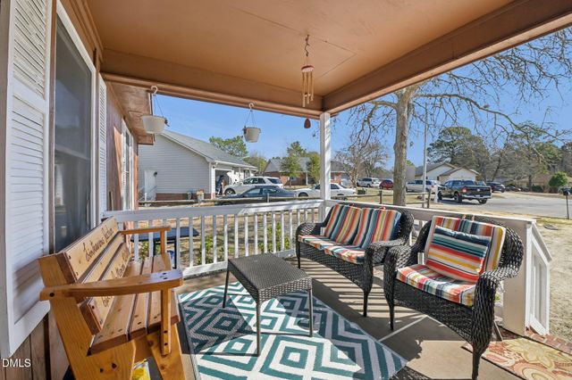 2958 Peacock Street, Hope Mills, NC 28348