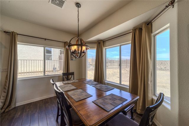 2740 Wilderness Lane, Bullhead City, AZ 86442