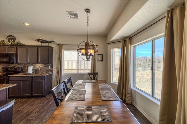 2740 Wilderness Lane, Bullhead City, AZ 86442