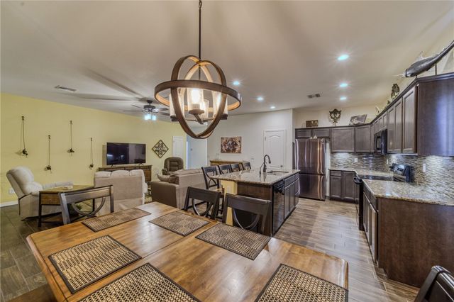 2740 Wilderness Lane, Bullhead City, AZ 86442