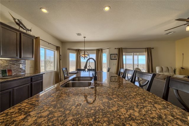 2740 Wilderness Lane, Bullhead City, AZ 86442