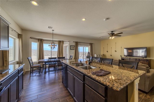 2740 Wilderness Lane, Bullhead City, AZ 86442