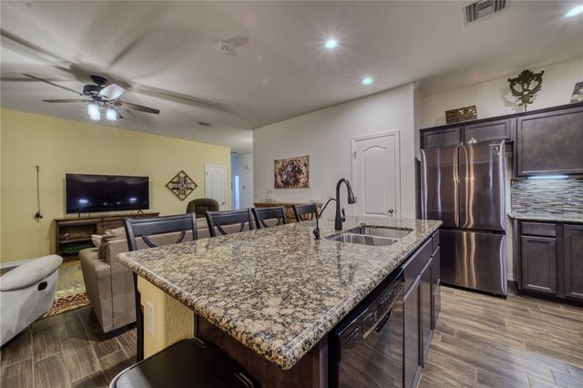 2740 Wilderness Lane, Bullhead City, AZ 86442