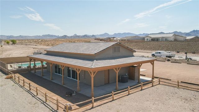 2740 Wilderness Lane, Bullhead City, AZ 86442