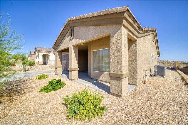 2740 Wilderness Lane, Bullhead City, AZ 86442