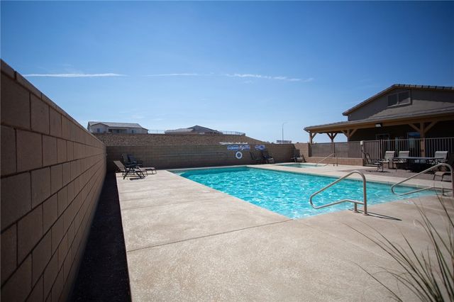 2740 Wilderness Lane, Bullhead City, AZ 86442