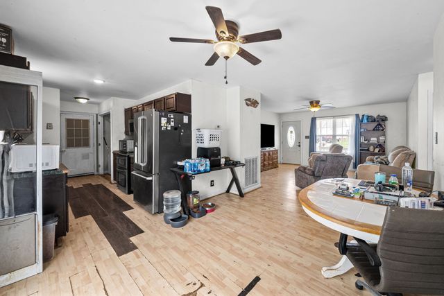 202 Ruf Dr, Oak Grove, KY 42262