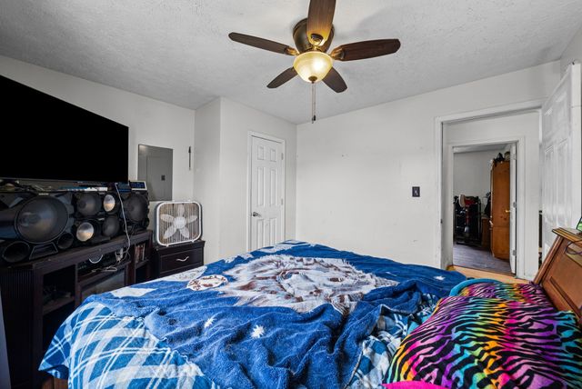 202 Ruf Dr, Oak Grove, KY 42262