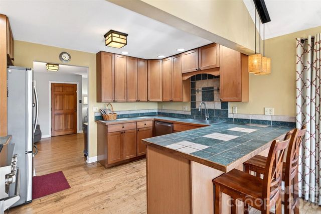 316 Wilson Avenue, Swannanoa, NC 28778