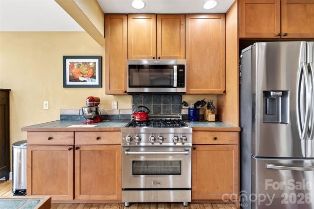 316 Wilson Avenue, Swannanoa, NC 28778