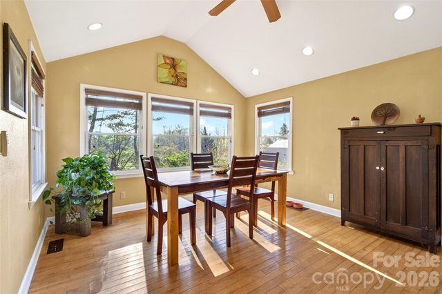 316 Wilson Avenue, Swannanoa, NC 28778