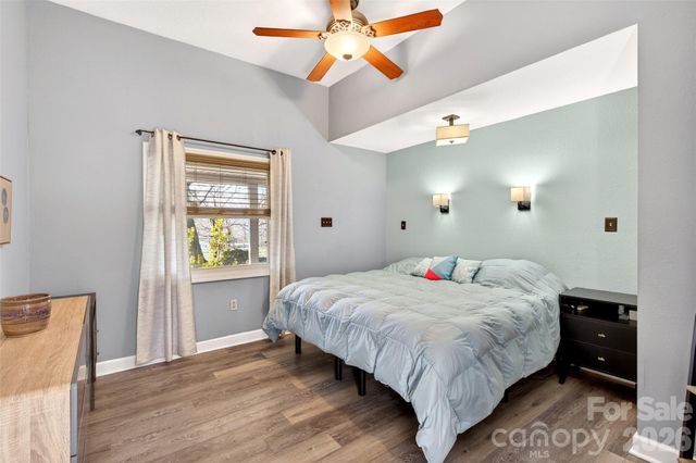 316 Wilson Avenue, Swannanoa, NC 28778