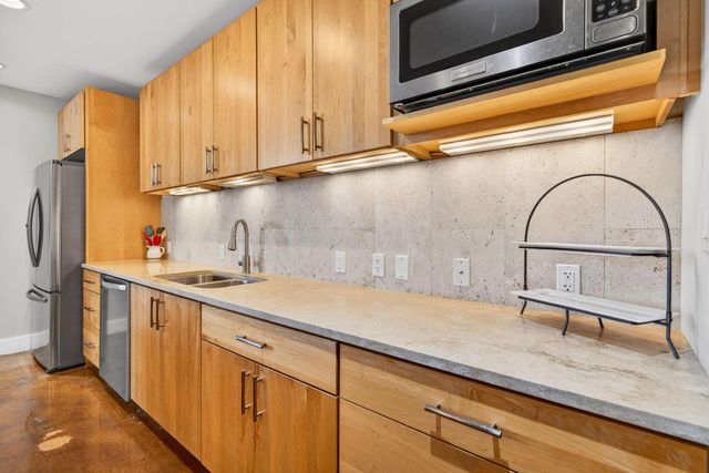 199 S 5th Street, 502, Columbus, OH 43215