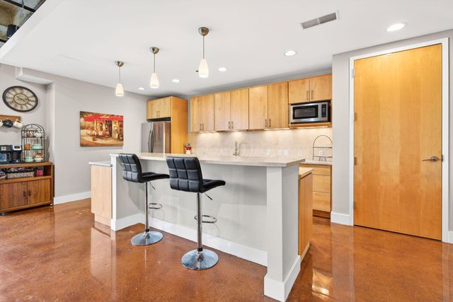 199 S 5th Street, 502, Columbus, OH 43215