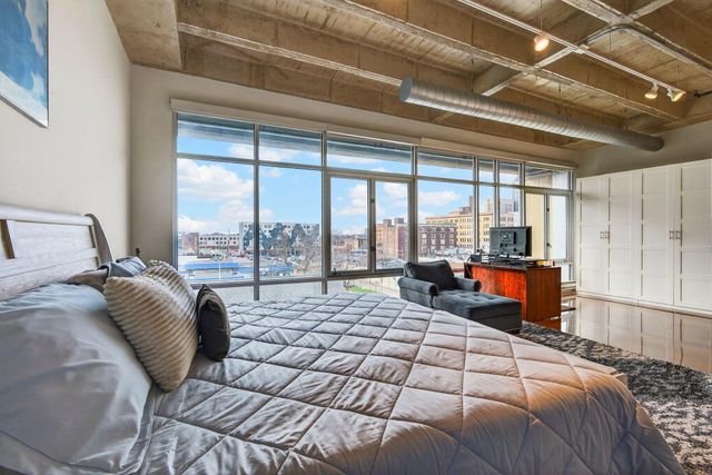 199 S 5th Street, 502, Columbus, OH 43215