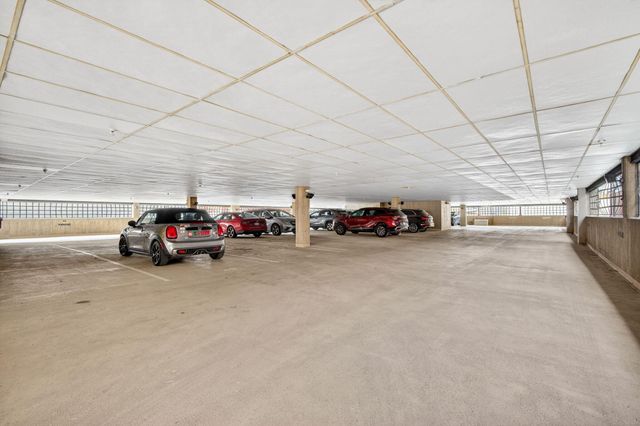 199 S 5th Street, 502, Columbus, OH 43215