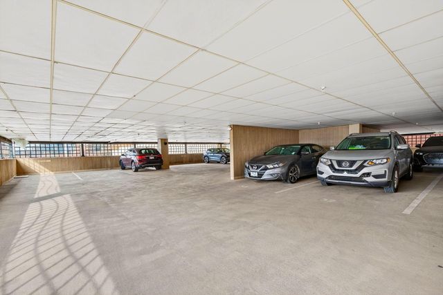 199 S 5th Street, 502, Columbus, OH 43215