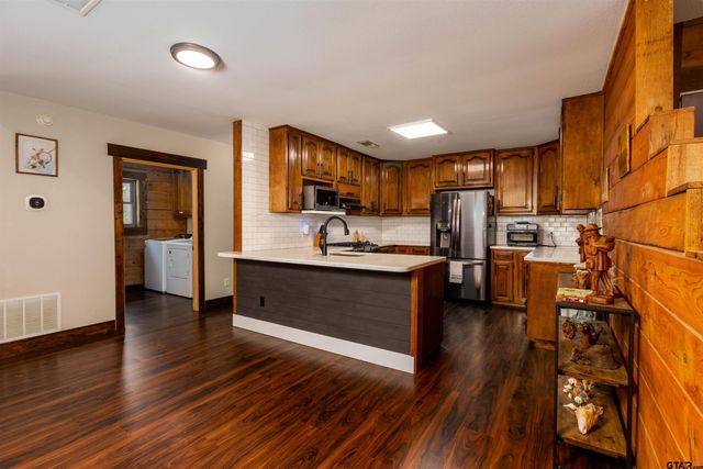 782 AN County Road 325, Frankston, TX 75763