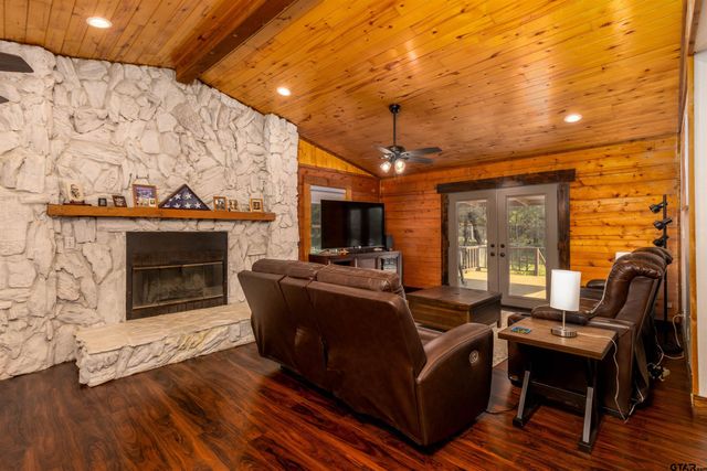 782 AN County Road 325, Frankston, TX 75763