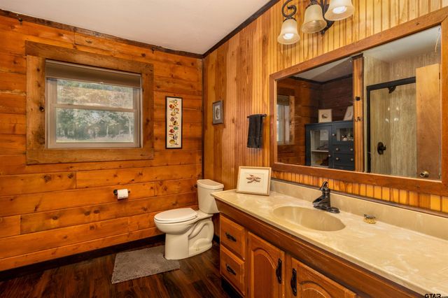 782 AN County Road 325, Frankston, TX 75763