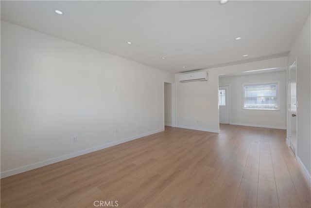 12237 Vanowen Street E, North Hollywood, CA 91605
