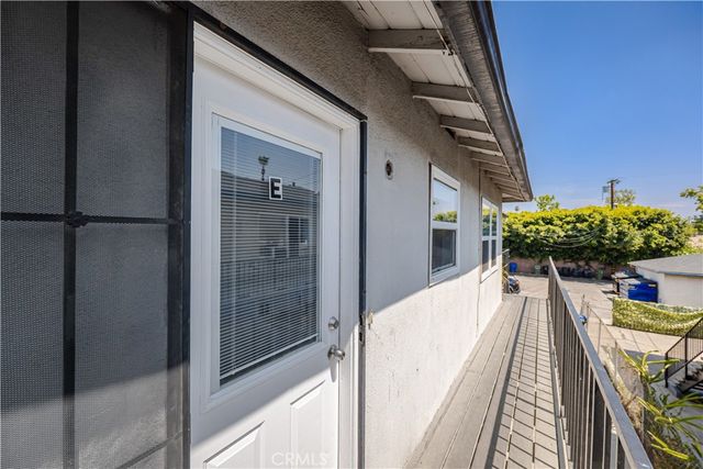 12237 Vanowen Street E, North Hollywood, CA 91605