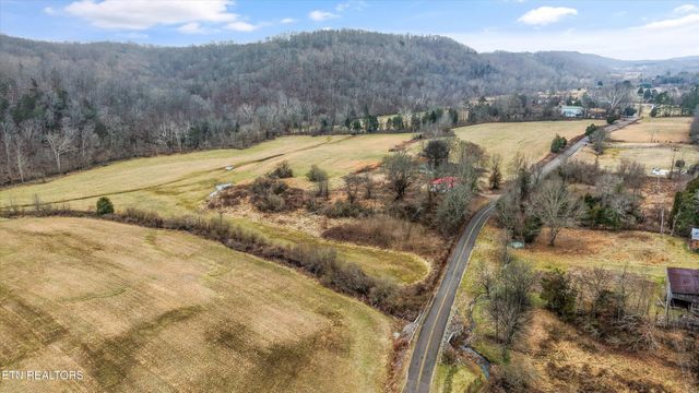 1201 Laurel Bluff Rd, Kingston, TN 37763