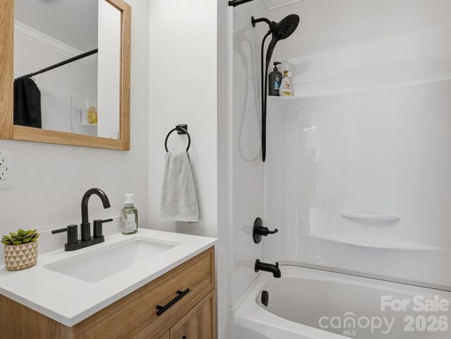 411 N Chapel Street, Landis, NC 28088