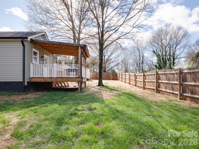 411 N Chapel Street, Landis, NC 28088