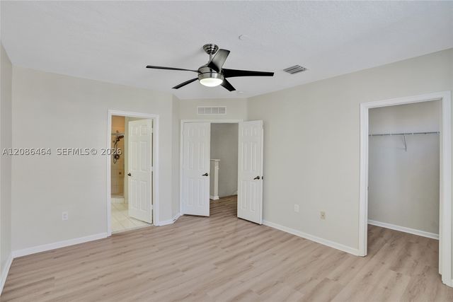 1033 NE 17th Way 1804, Fort Lauderdale, FL 33304