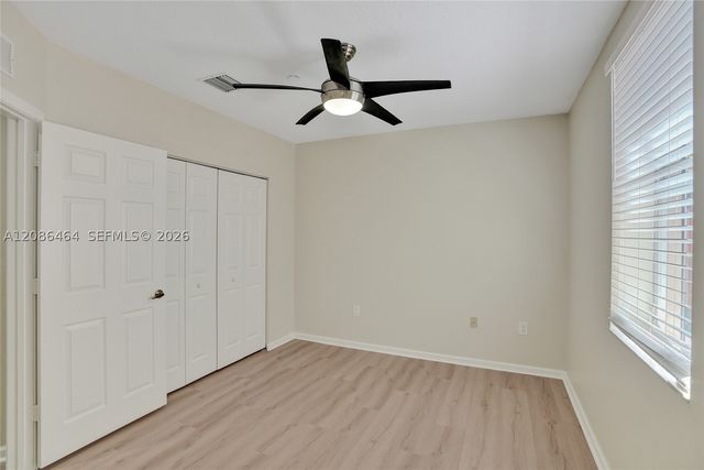 1033 NE 17th Way 1804, Fort Lauderdale, FL 33304