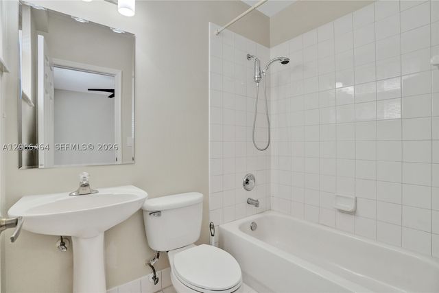 1033 NE 17th Way 1804, Fort Lauderdale, FL 33304