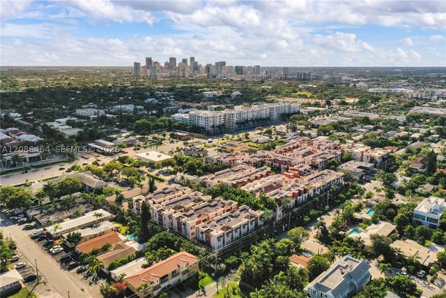 1033 NE 17th Way 1804, Fort Lauderdale, FL 33304