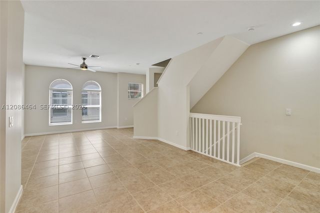 1033 NE 17th Way 1804, Fort Lauderdale, FL 33304