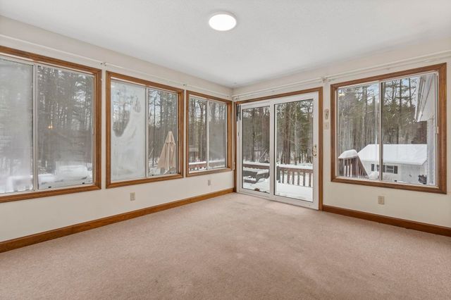 27 South Bow Road, Bow, NH 03304