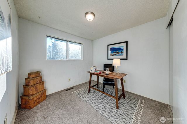 625 215th Street SW, Bothell, WA 98021