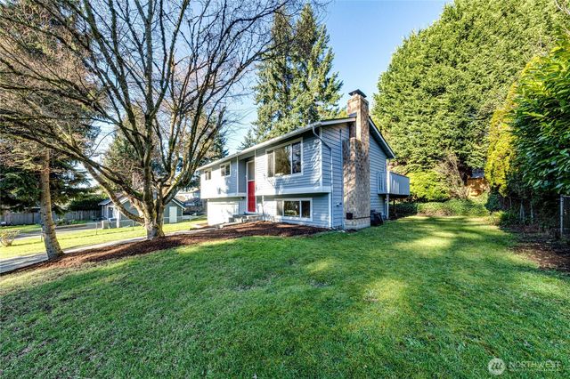 625 215th Street SW, Bothell, WA 98021
