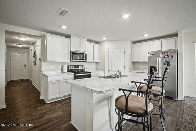 12017 SHORE RUSH Trail, Jacksonville, FL 32218