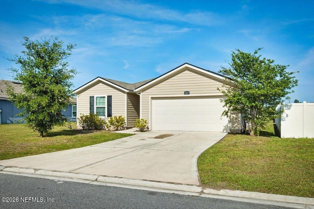 12017 SHORE RUSH Trail, Jacksonville, FL 32218