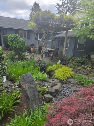 9240 Sand Point Way NE, Seattle, WA 98115