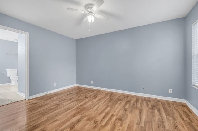 5904 Colchester Dr, Hermitage, TN 37076