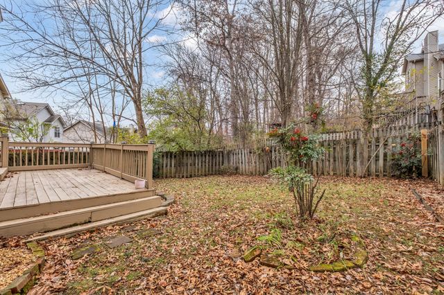 5904 Colchester Dr, Hermitage, TN 37076