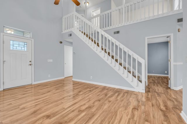 5904 Colchester Dr, Hermitage, TN 37076