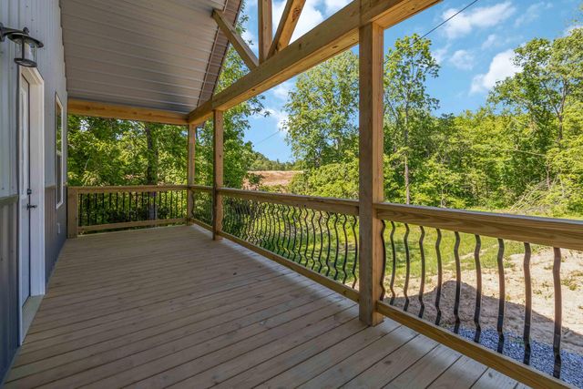 8239 S Highway 379, Jamestown, KY 42629
