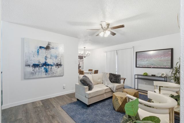 3423 Frosty Trail, Dallas, TX 75241