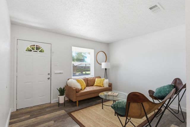 3423 Frosty Trail, Dallas, TX 75241