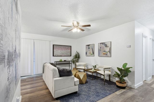 3423 Frosty Trail, Dallas, TX 75241