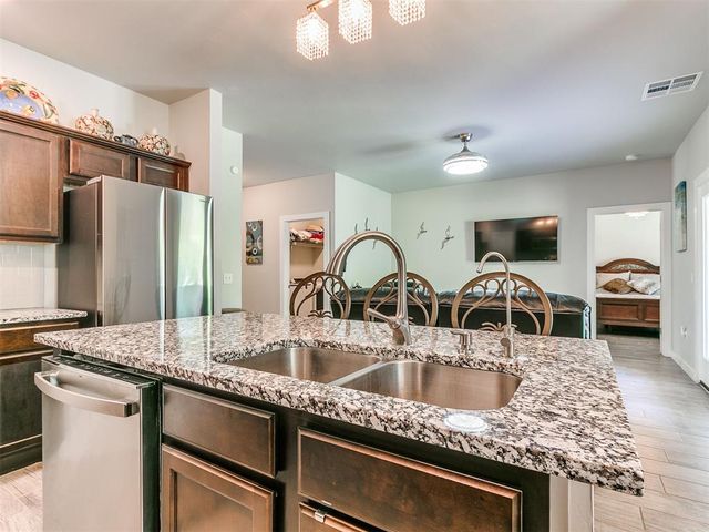 9896 Abington Circle, Edmond, OK 73025